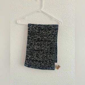 Brand new women’s scarf